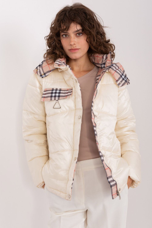Bunda model 190274 Trendy. ING