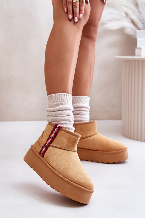 Snehule model 202212 Step in style
