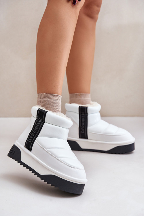 Snehule model 202621 Step in style