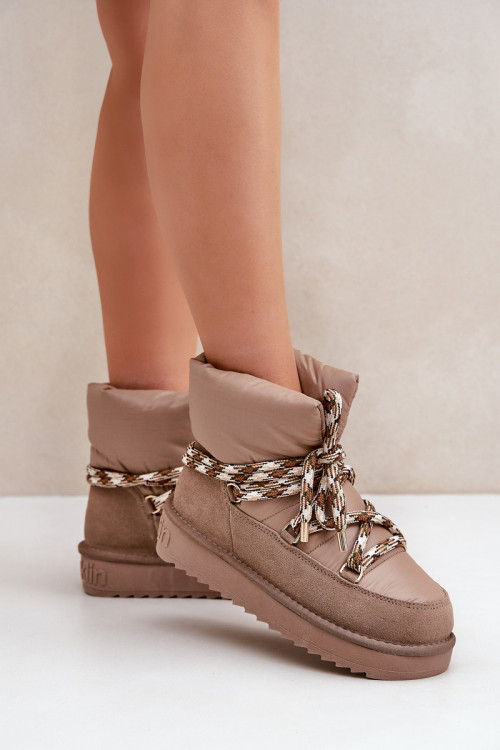 Snehule model 203895 Step in style