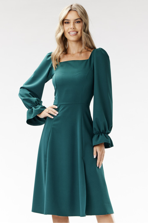 Spoločenské šaty model 204268 awama