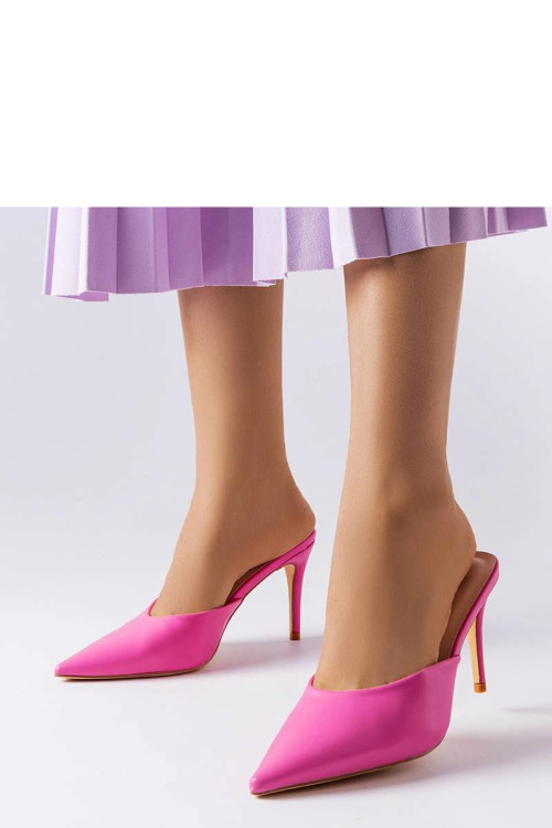 Klapky na opätku model 207897 Solea
