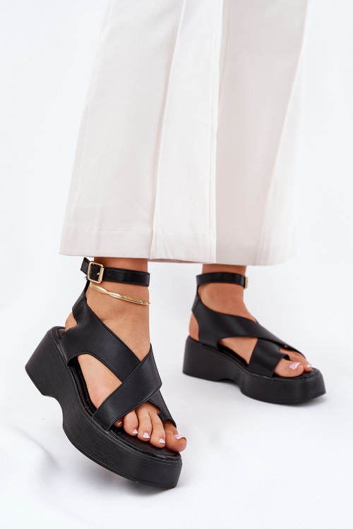 Sandalye na platforme model 209892 Step in style