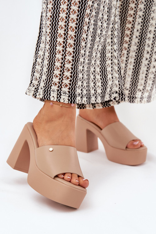 Klapky na opätku model 209944 Step in style
