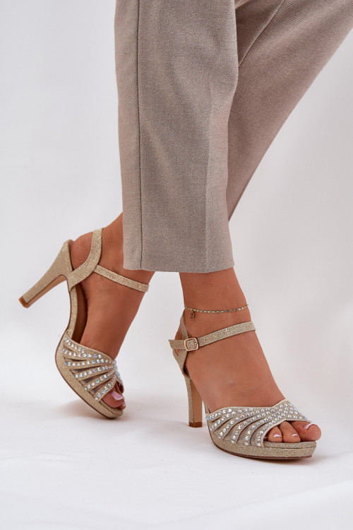 Sandále na opätkoch model 210697 Step in style