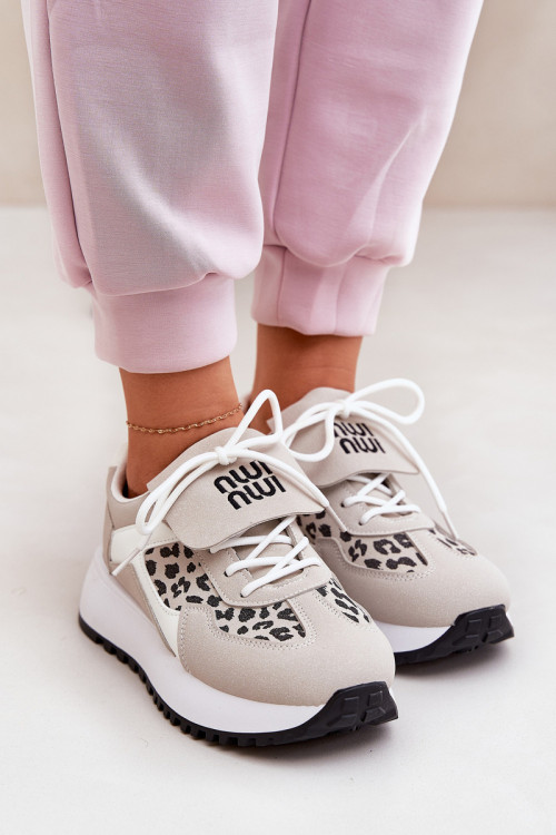 Športové topánky na platforme model 211007 Step in style