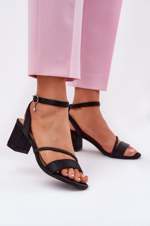 Sandále na opätkoch model 213009 Step in style