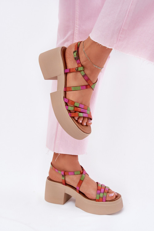 Sandále na opätkoch model 215023 Step in style