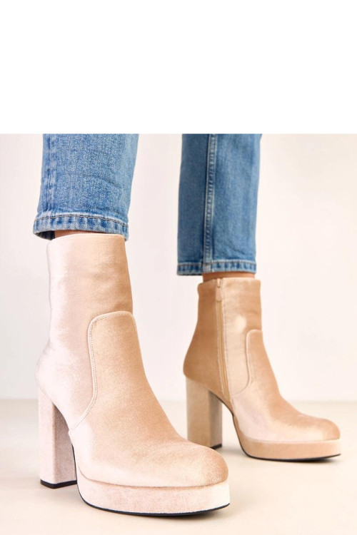Topánky na opätku model 220580 Solea