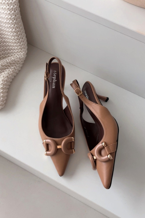 Sandále na opätkoch model 224500 Step in style
