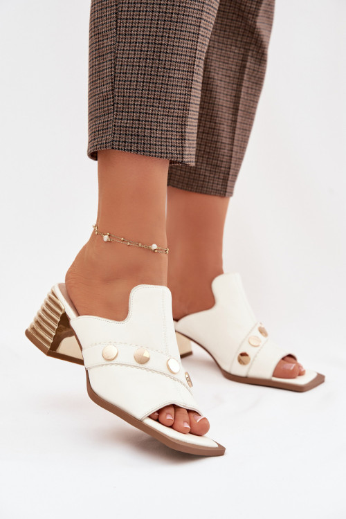 Klapky na opätku model 225351 Step in style