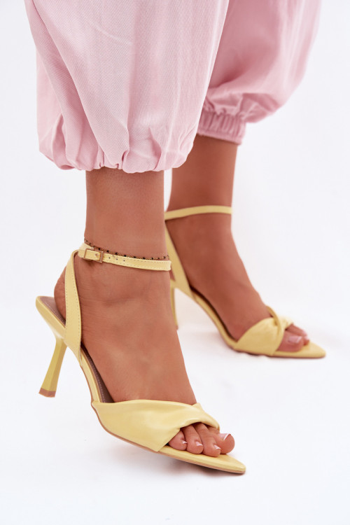 Sandále na opätkoch model 226516 Step in style