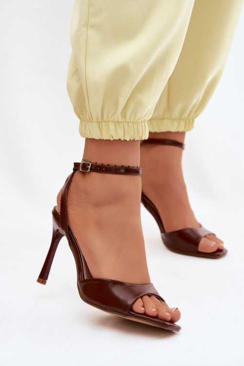 Sandále na opätkoch model 227434 Step in style