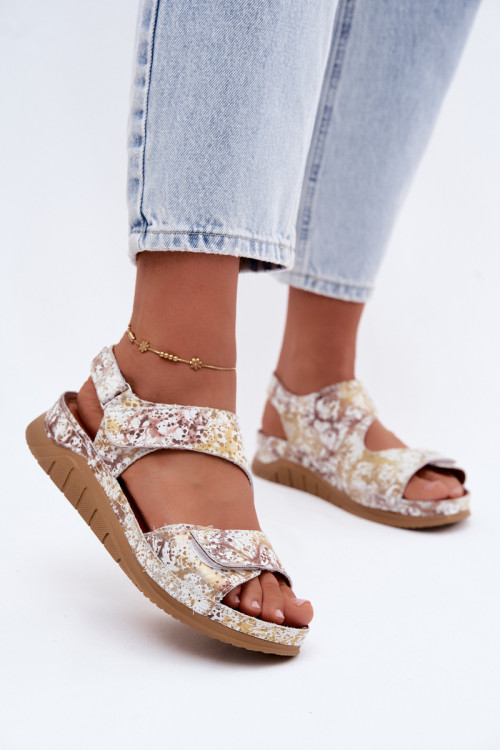 Sandalye na platforme model 229273 Step in style
