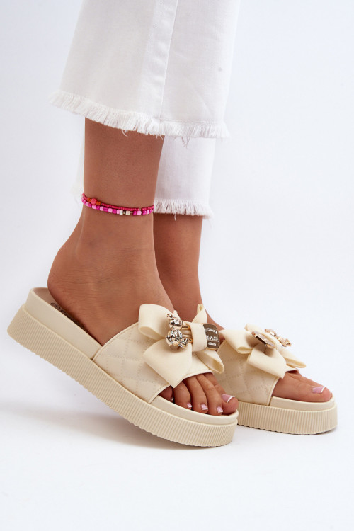 Klapky na platforme model 229724 Step in style