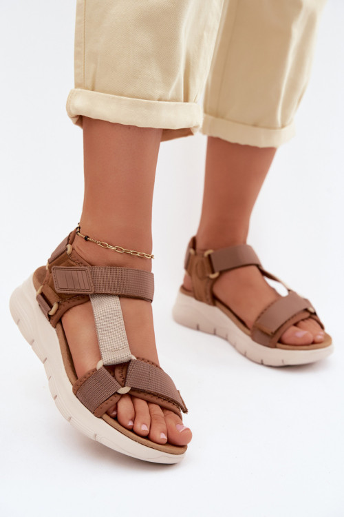Sandalye na platforme model 230188 Step in style