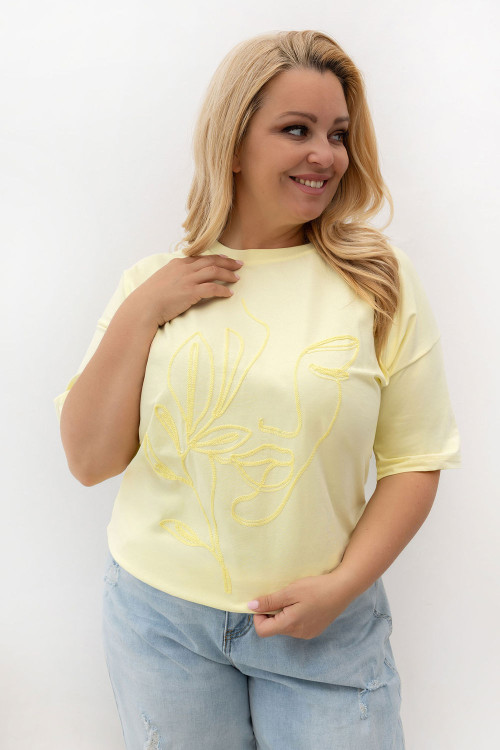 T-shirt plus size model 230452 Relevance