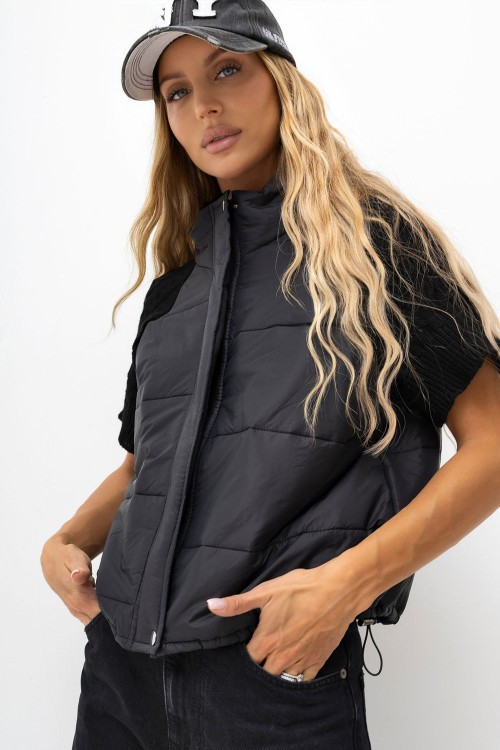 Vesta model 230878 Italy Moda