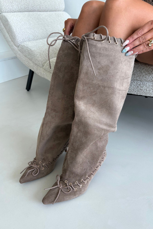 Čižmy na vysokom opätku model 230951 Step in style