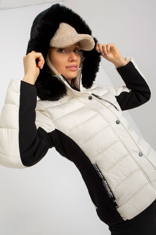 Bunda model 173201 NM